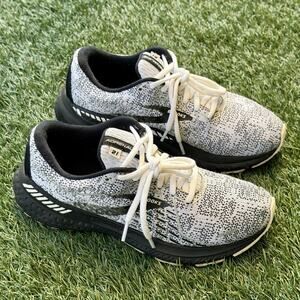 Brooks Adrenaline GTS 21 Running Shoes Womens 8.5B Stability Trainer